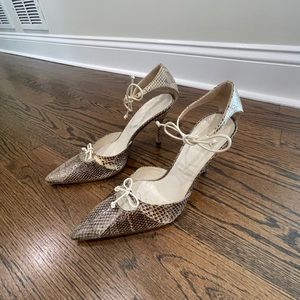 Authentic Gucci brown/cream snakeskin pumps size 7